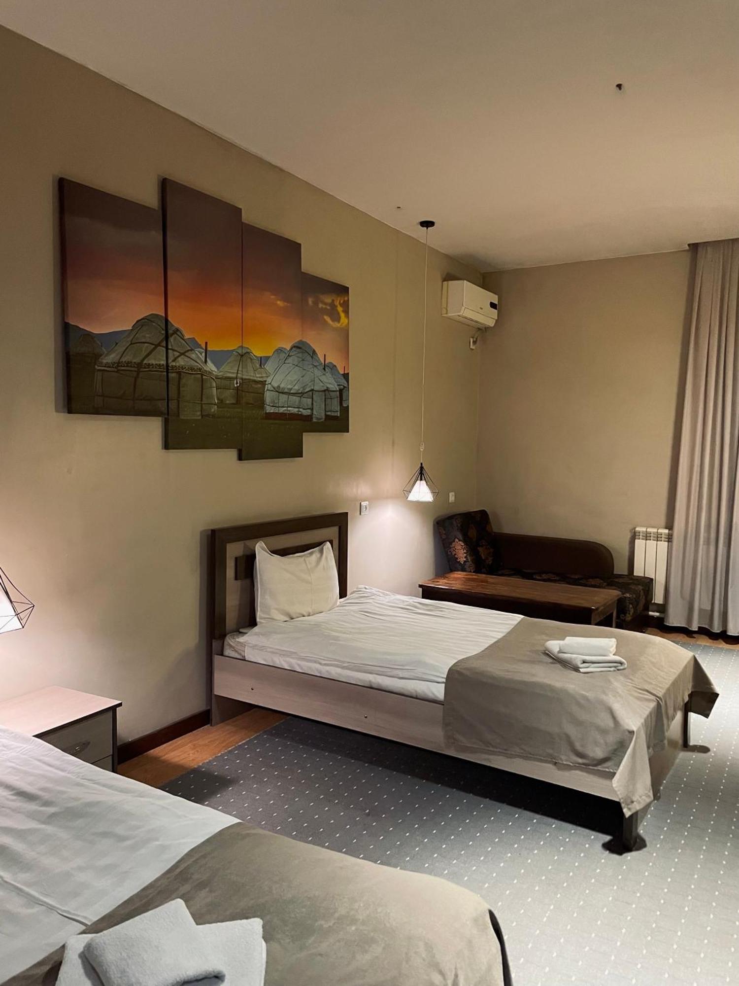 Salam Hotel Osh Dış mekan fotoğraf