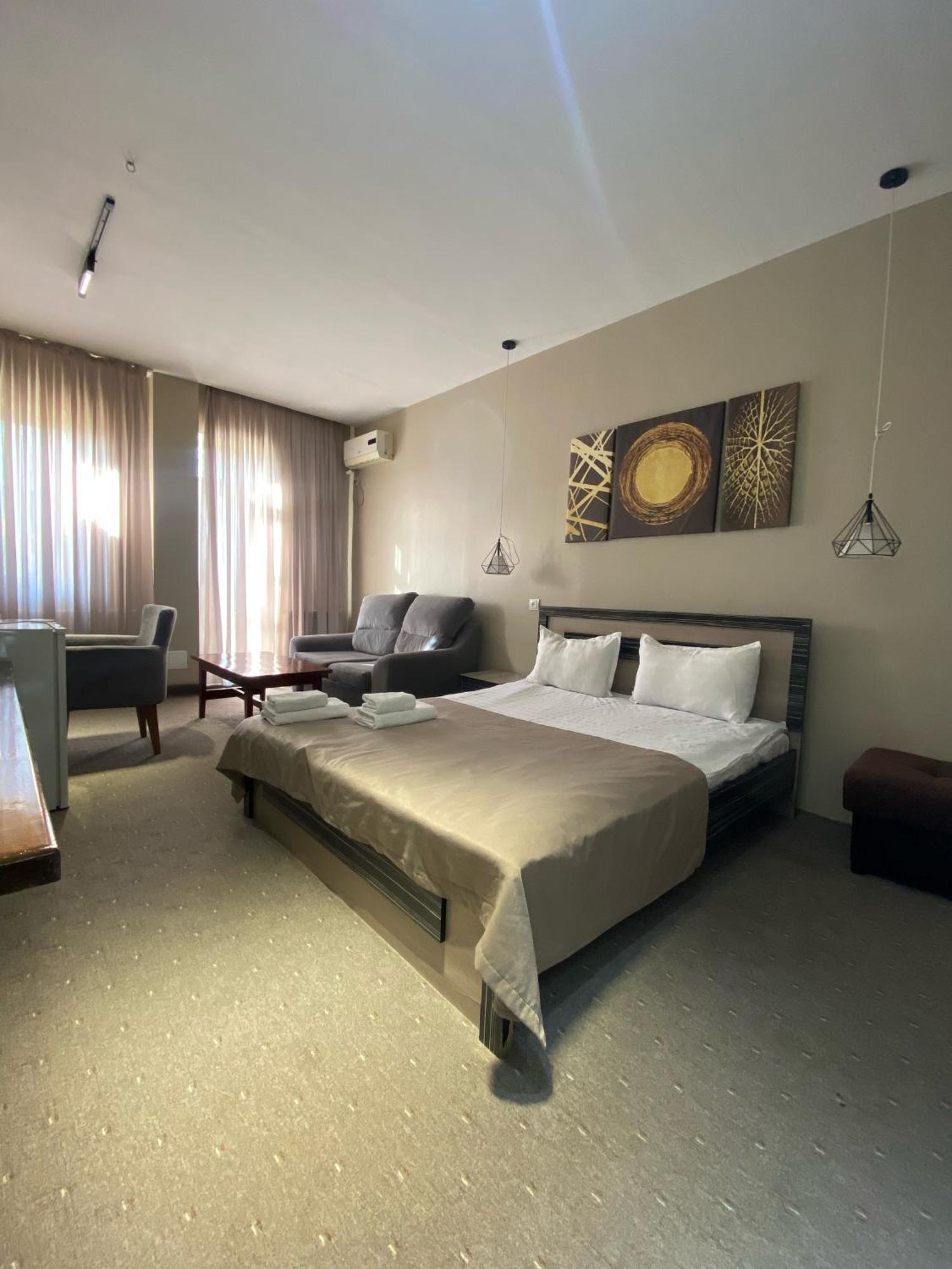Salam Hotel Osh Dış mekan fotoğraf